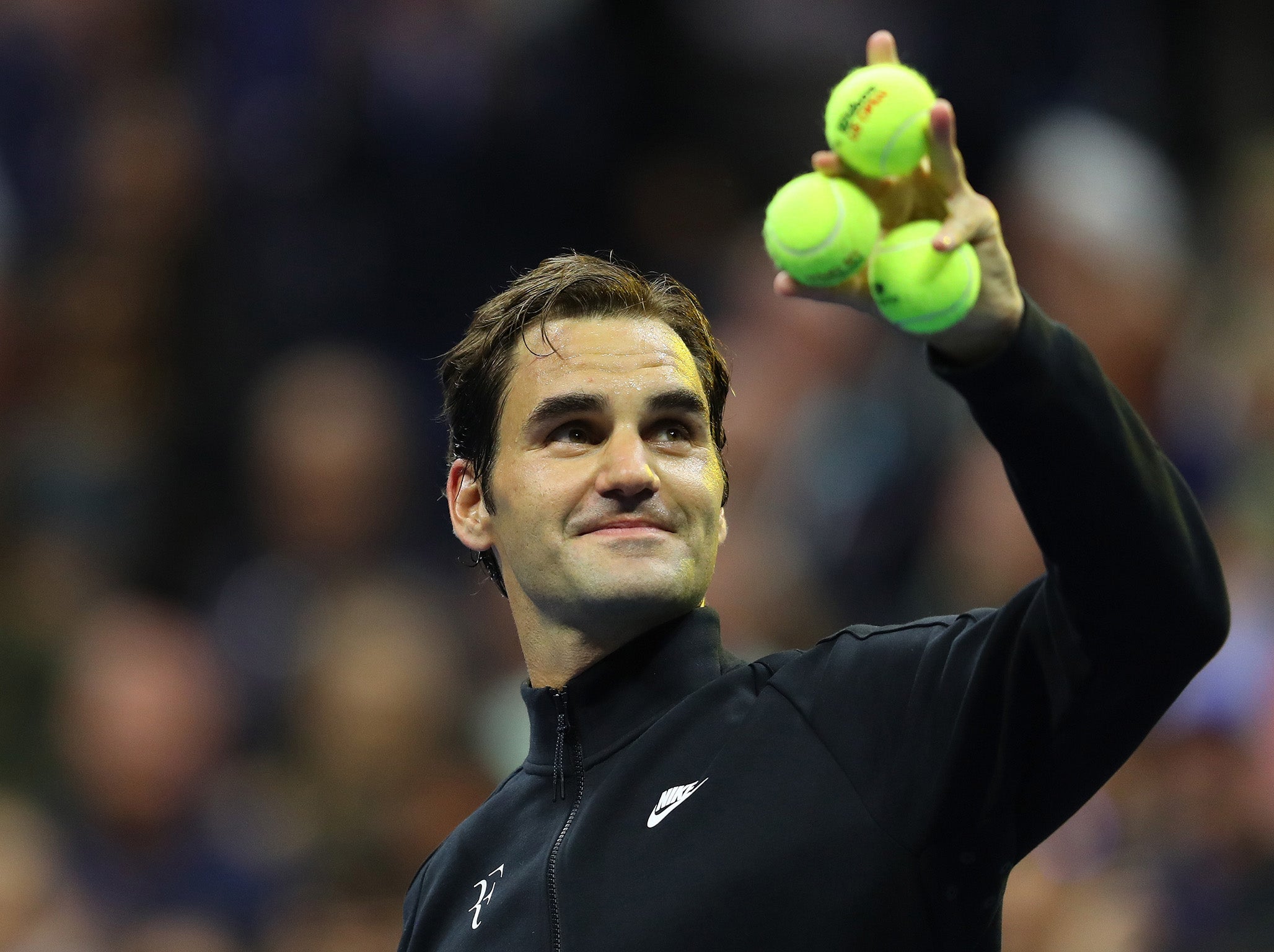 Federer breezed through