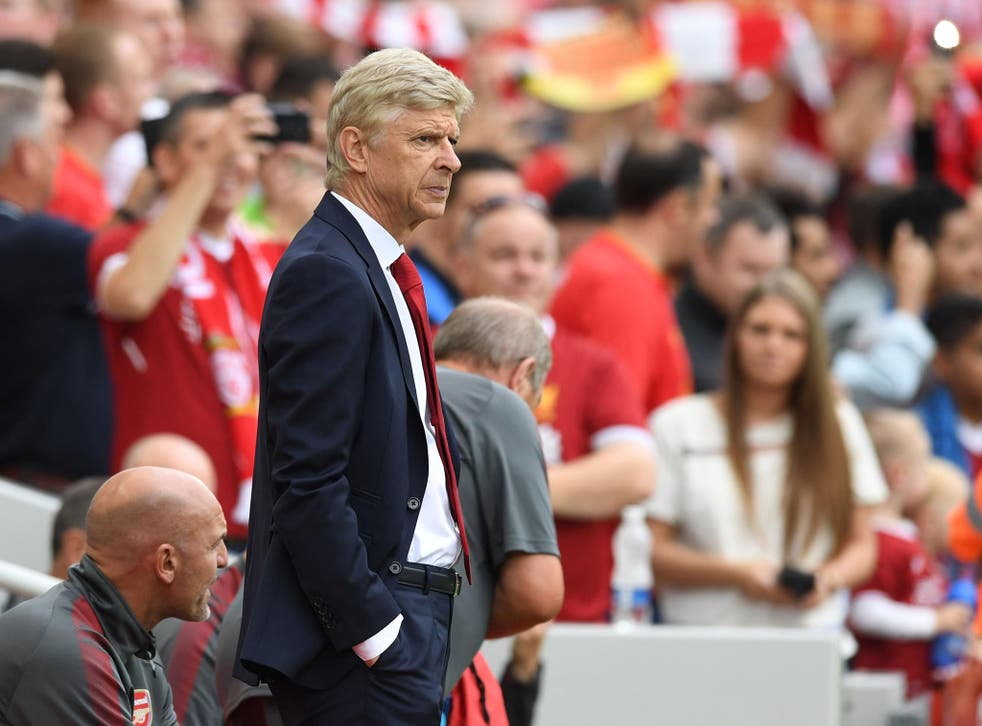Arsene Wenger believes Arsenal can still challenge for the Premier League title
