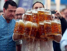 German tax inspector breaks world record for carrying beer
