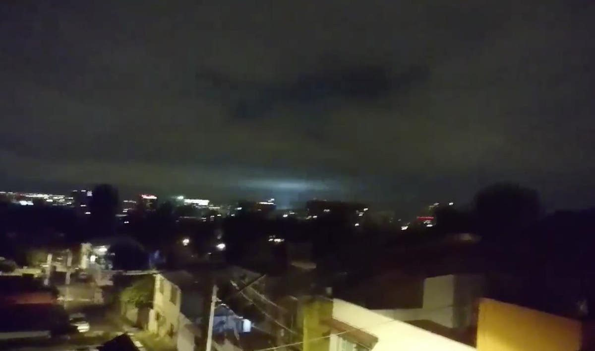 what are earthquake lights
