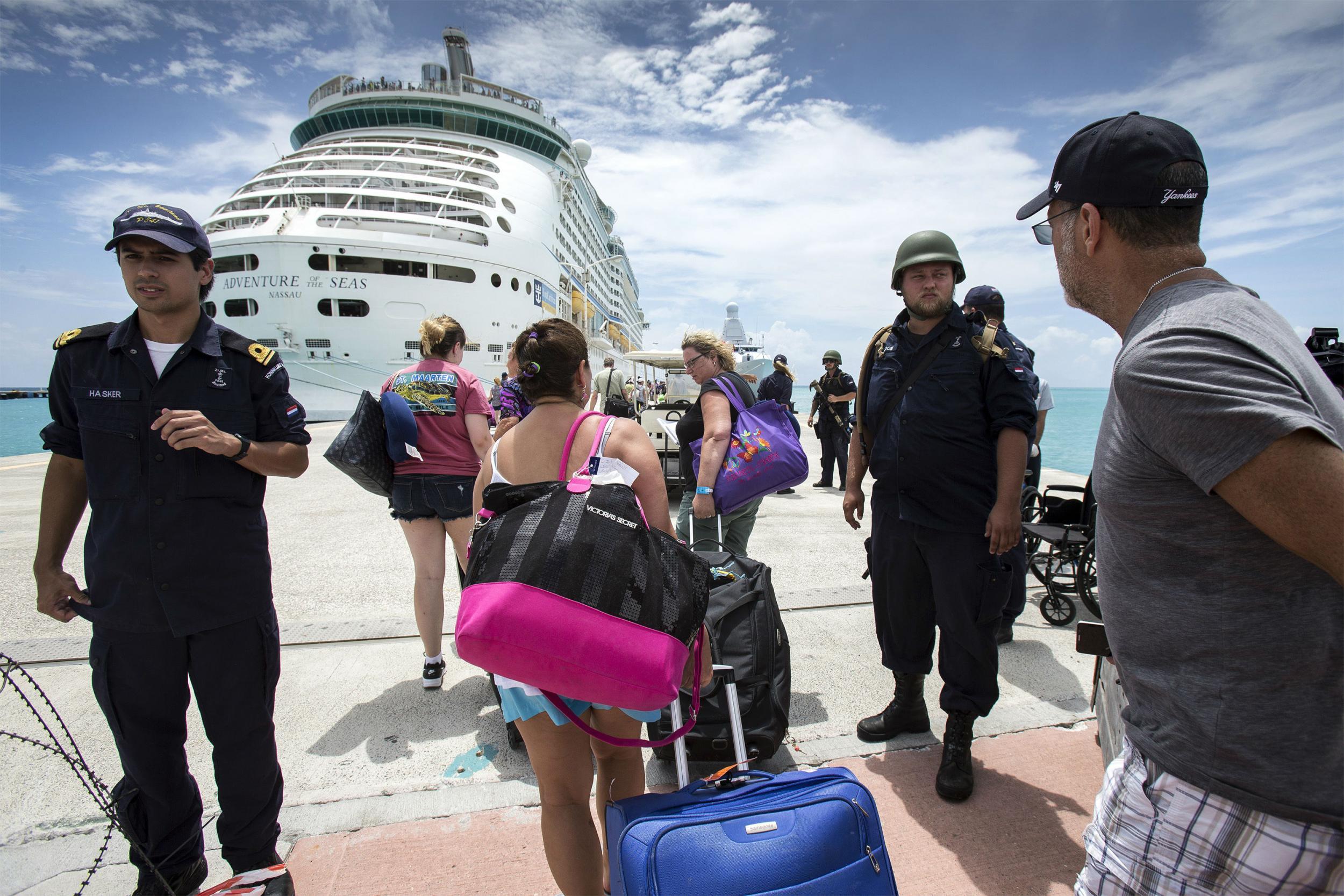 Non White Residents Of St Martin Claim Irma Evacuations Show