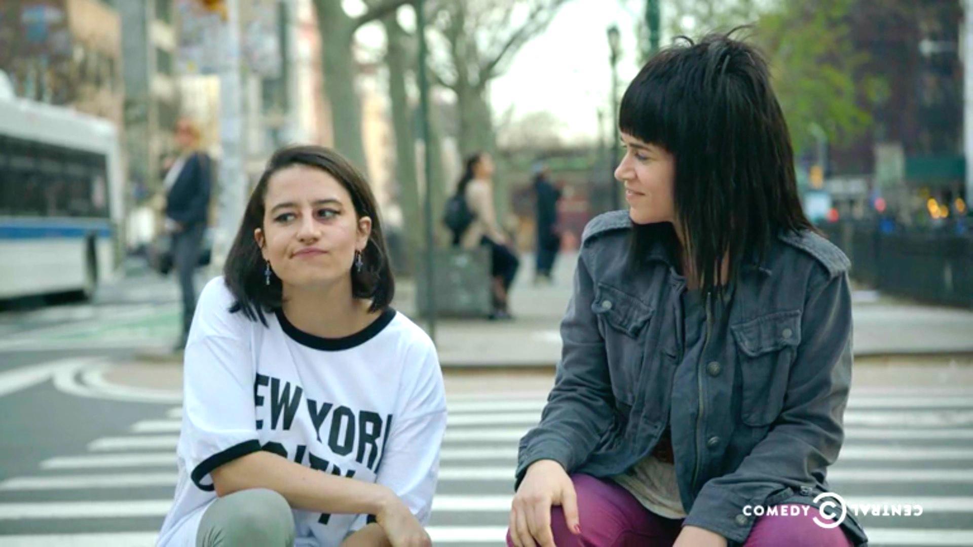 You Can Watch Broad City Season 4 Episode 1 Online For Free The Independent 