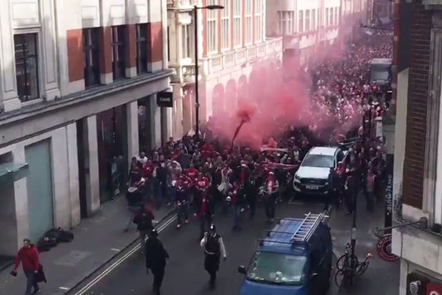 The Metropolitan Police said the group of supporters was in the area for half an hour before making their way to the Emirates Stadium