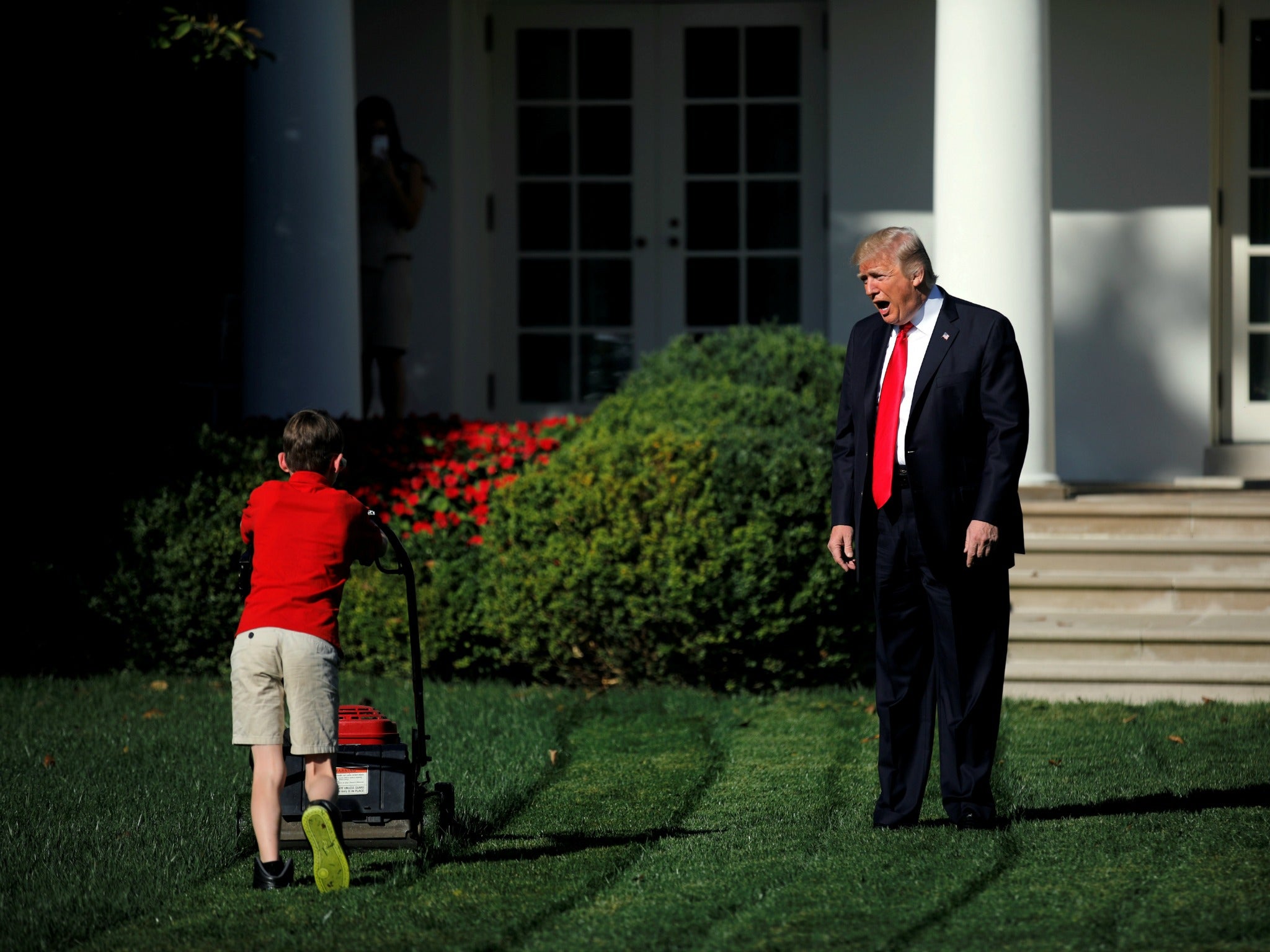 trump-lawn.jpg