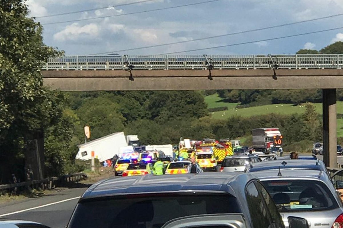 M5 motorway pile-up in Gloucestershire leaves at least four dead | The ...