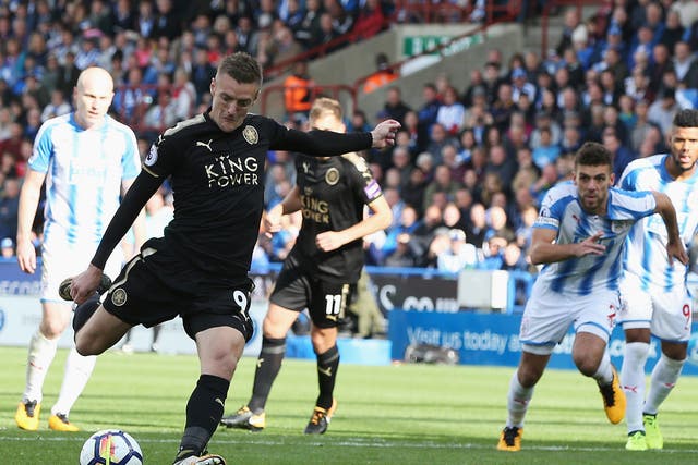 Vardy drilled home a late penalty to save a point