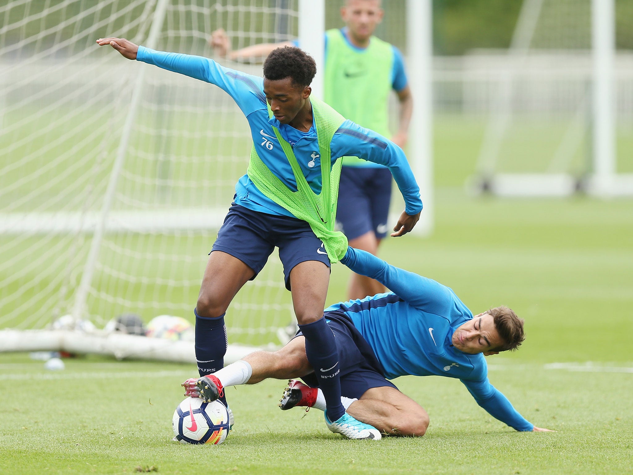 Tashan Oakley-Boothe in action during a Tottenham training session