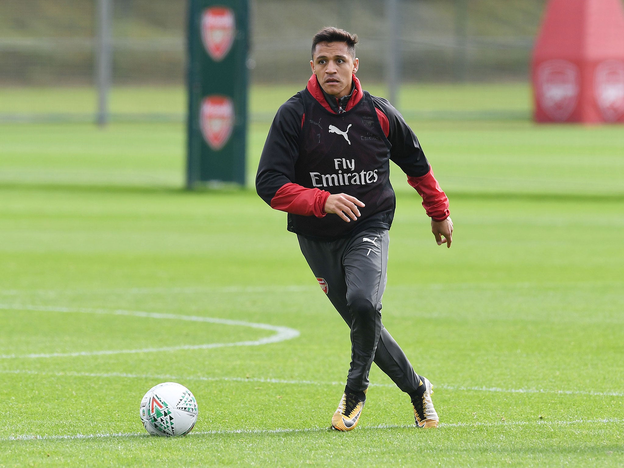 Alexis Sanchez in training at Arsenal
