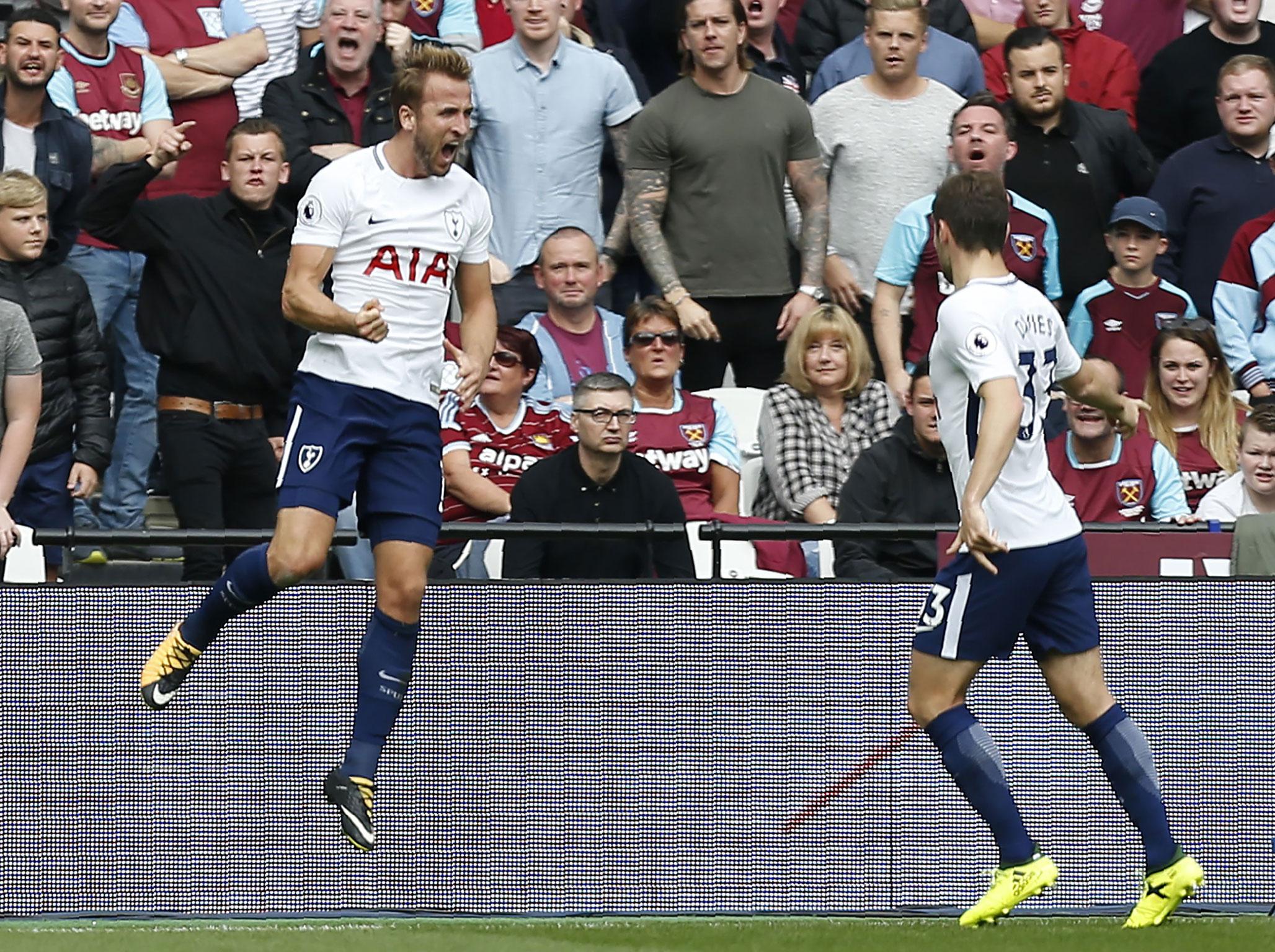 Kane celebrates his second