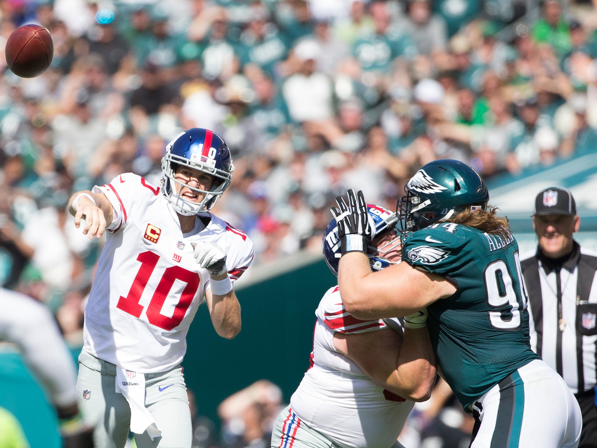 Eli Manning's late rally was not enough to record the Giant's first win of the season