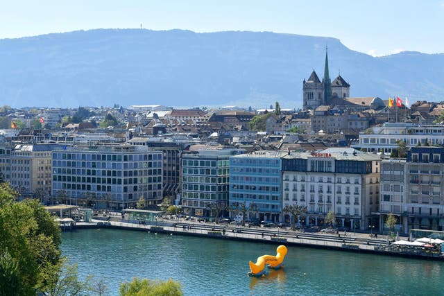 Switzerland attracts expats in banking and pharmaceuticals to Geneva, but ranks low for experience and family 
