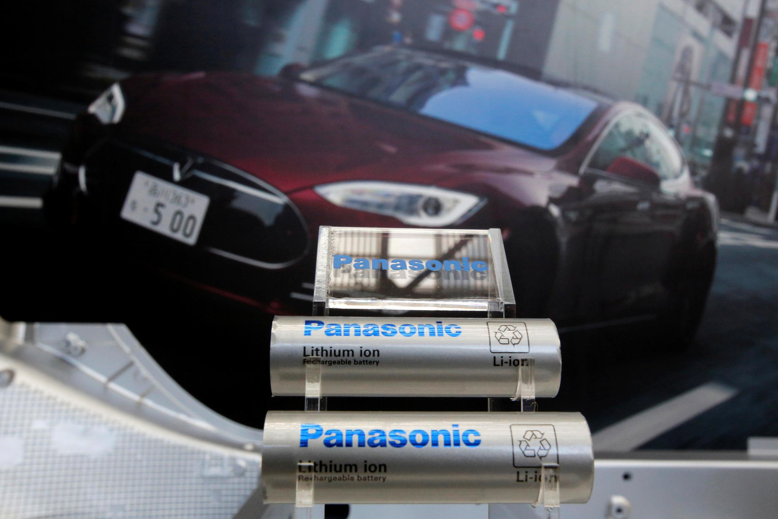 Panasonic will start car battery production at its LCD plant in western Japan in 2019