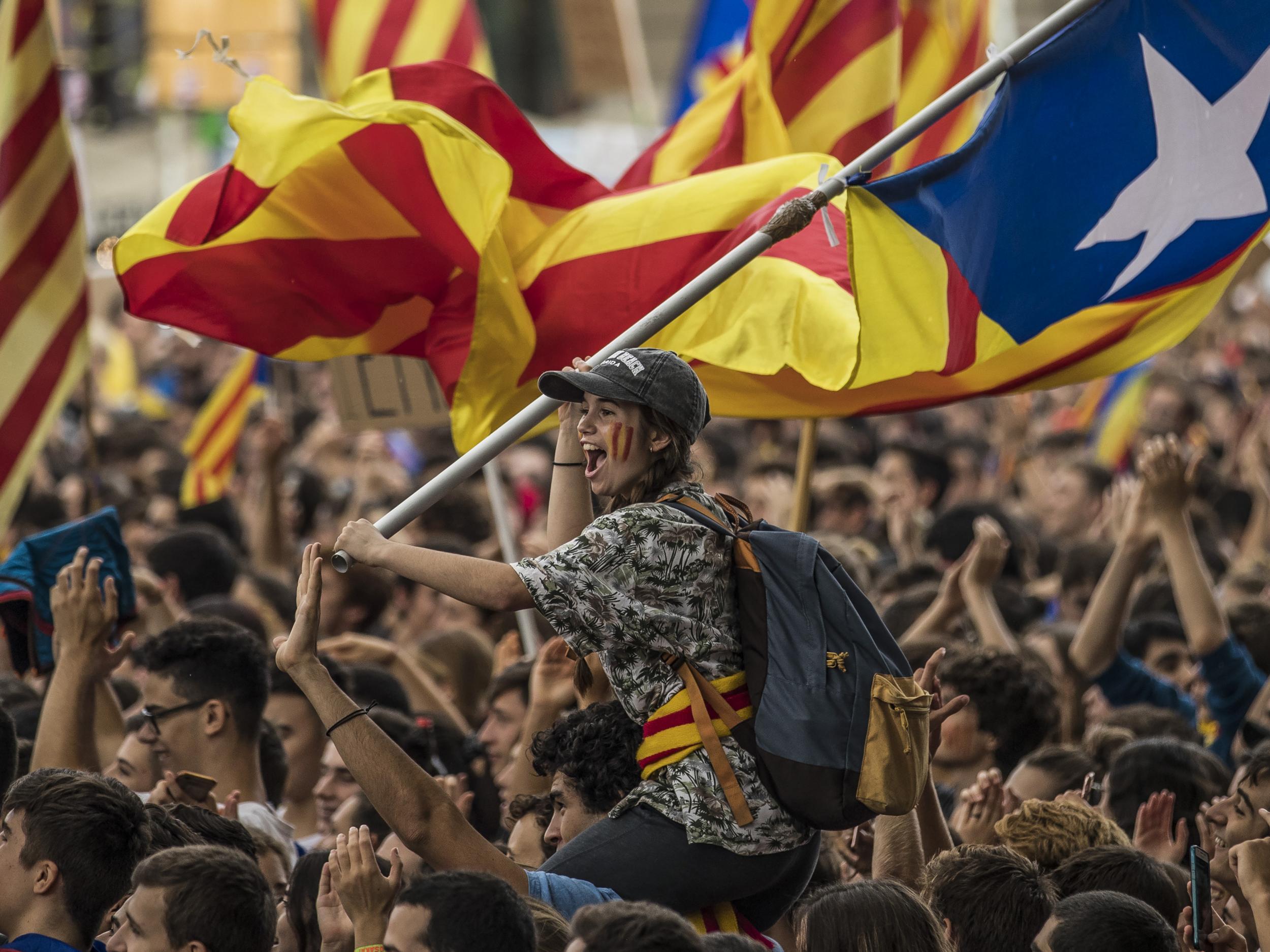 Students demonstrate against the Spanish government's ban on the Catalonian independence referendum