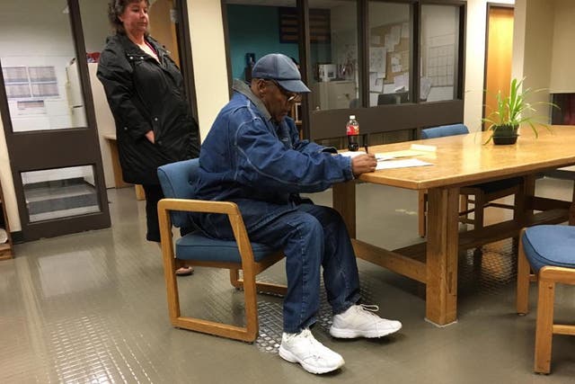 OJ Simpson is released from Lovelock Correctional Centre, Nevada