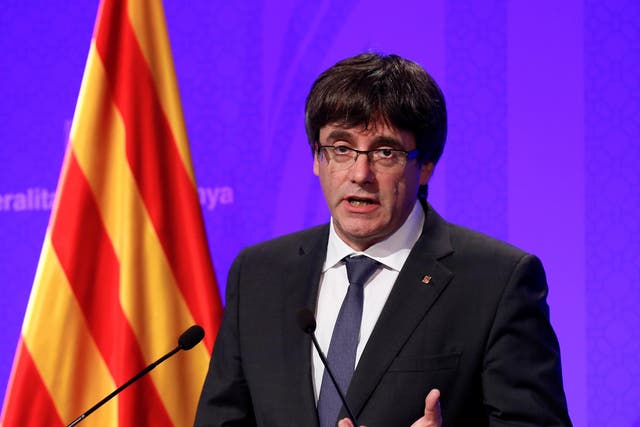 Carles Puigdemont called for international help to solve the crisis
