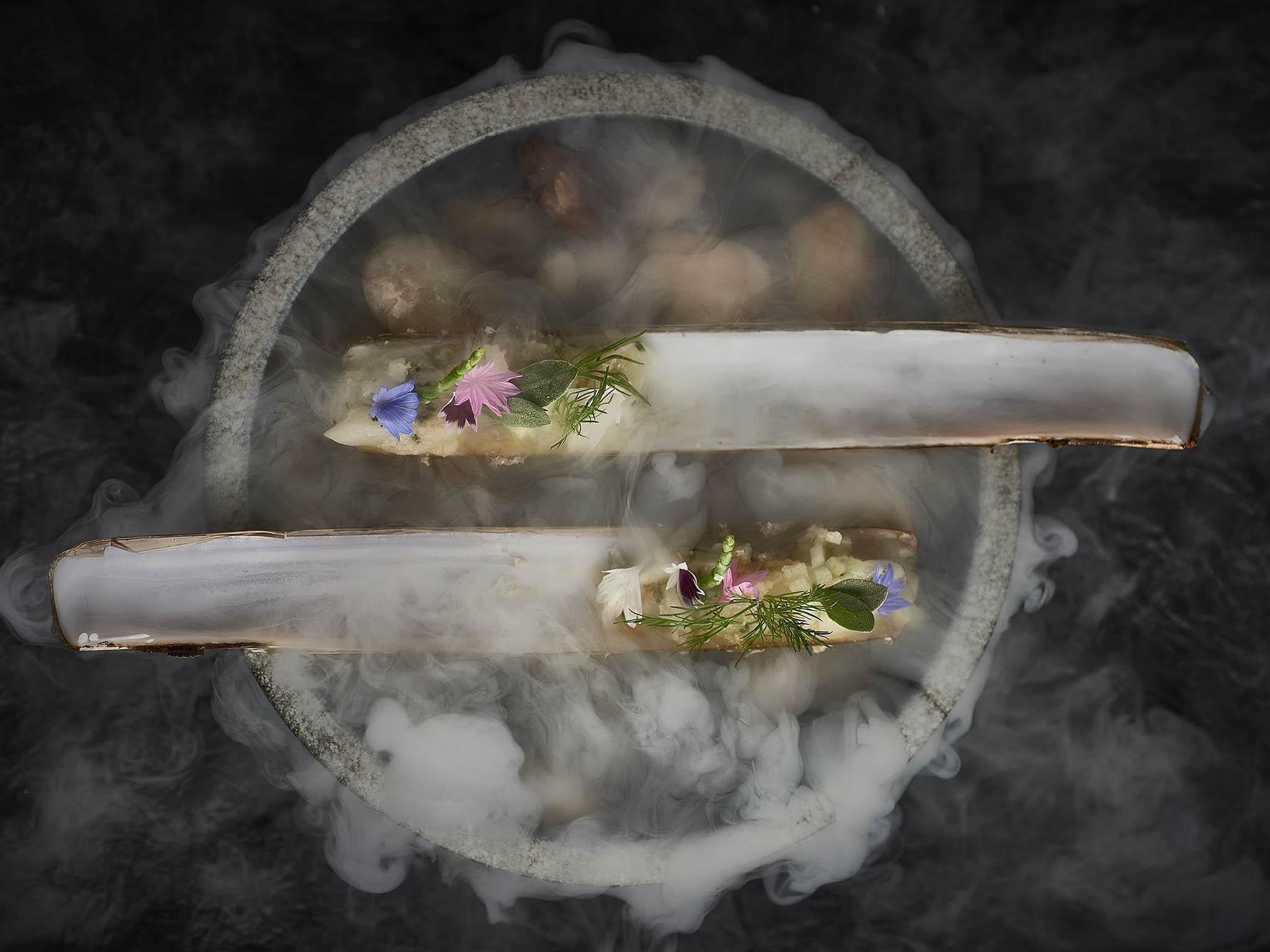 Razor clams – just a high-end snack, y’know