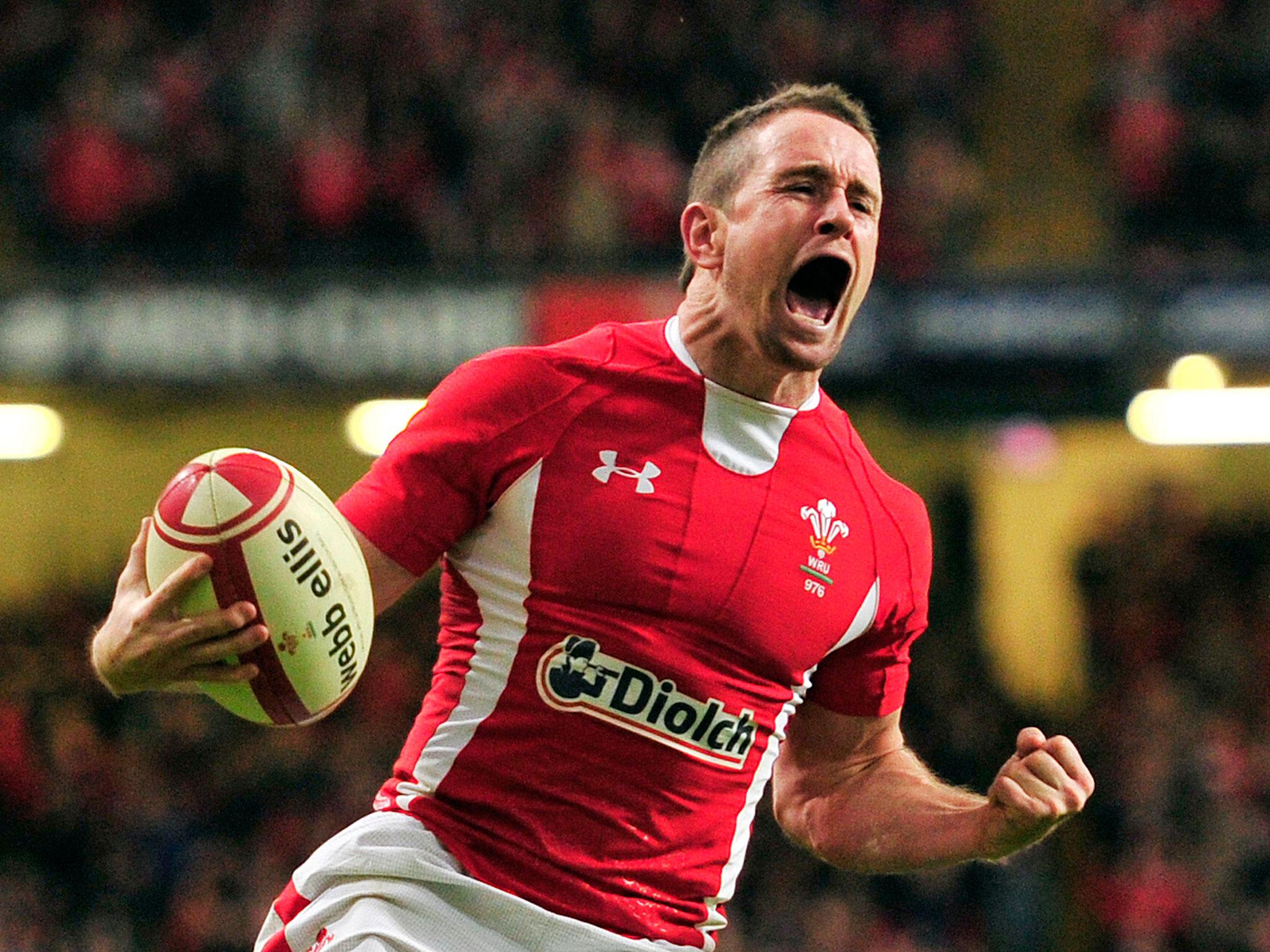 &#13;
Giles is hoping to emulate Wales' most prolific try scorer &#13;