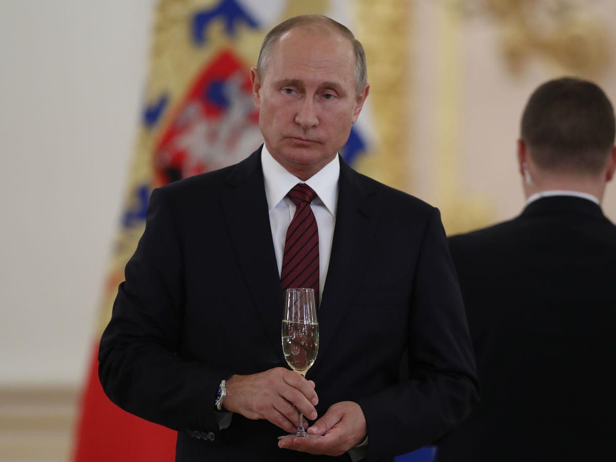 Putin And His Inner Circle Valued At Nearly £18bn But Report Finds No