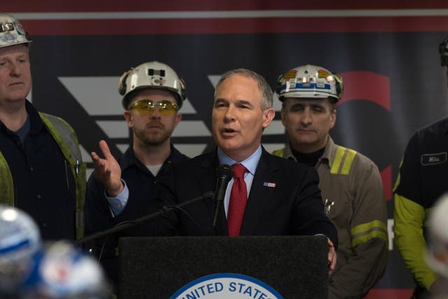 US Environmental Protection Agency Administrator Scott Pruitt speaks with coal miners at the Harvey Mine on 13 April 2017 Sycamore, Pennsylvania.