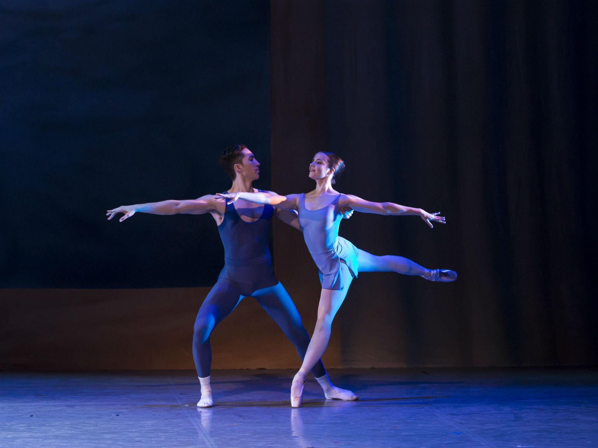 Alexander Yap and Dominque Larose in Kenneth MacMillan's 'Converto'