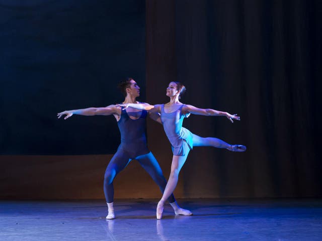 Alexander Yap and Dominque Larose in Kenneth MacMillan's 'Converto'