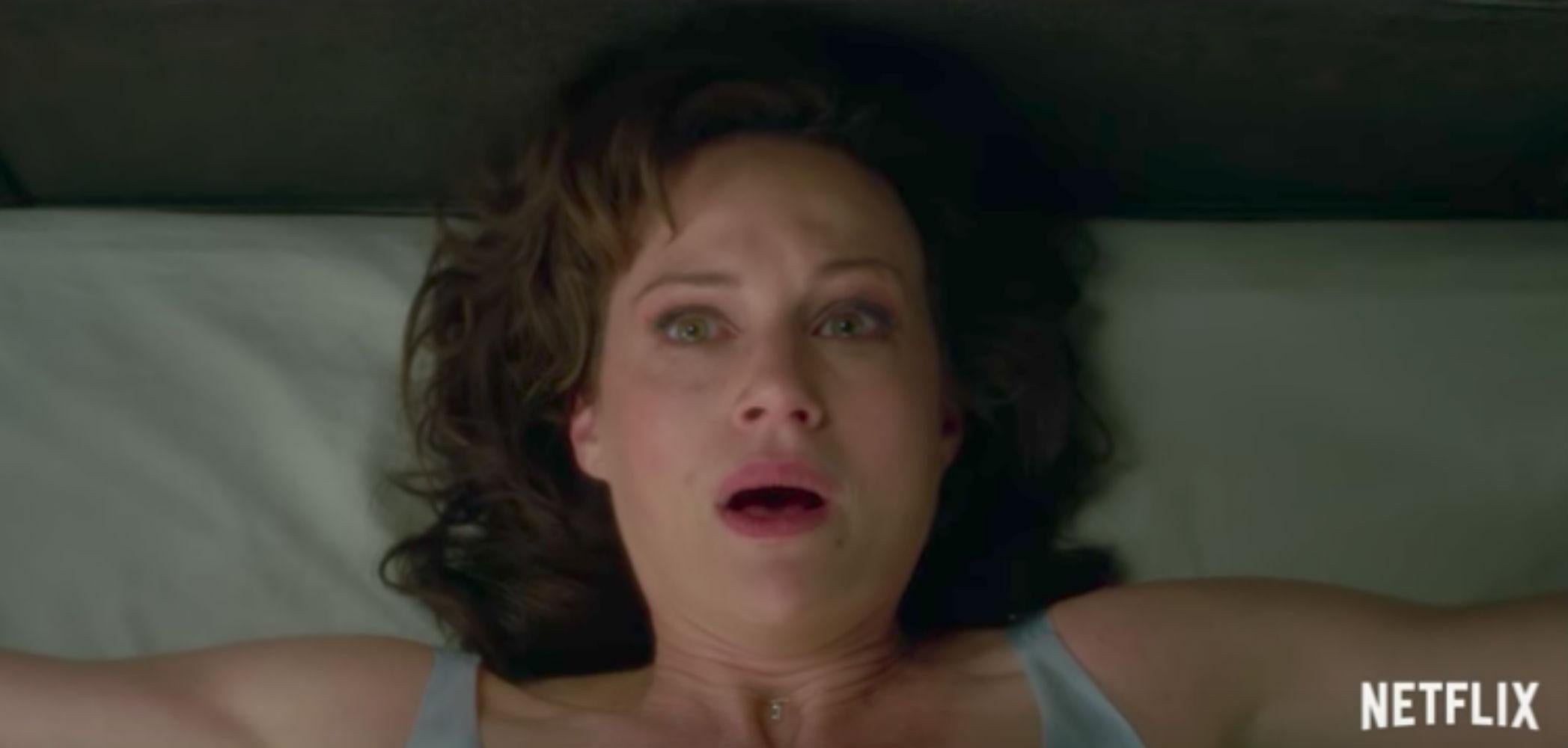 A Scene In Gerald S Game Is So Gruesome It S Making People Pass Out Indy100