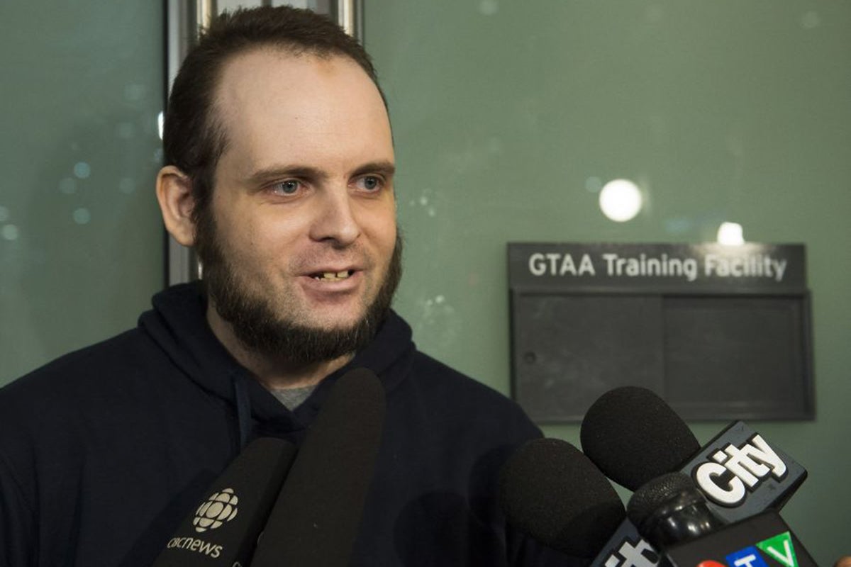 Joshua Boyle talking to reporters shortly after he and his wife were rescued
