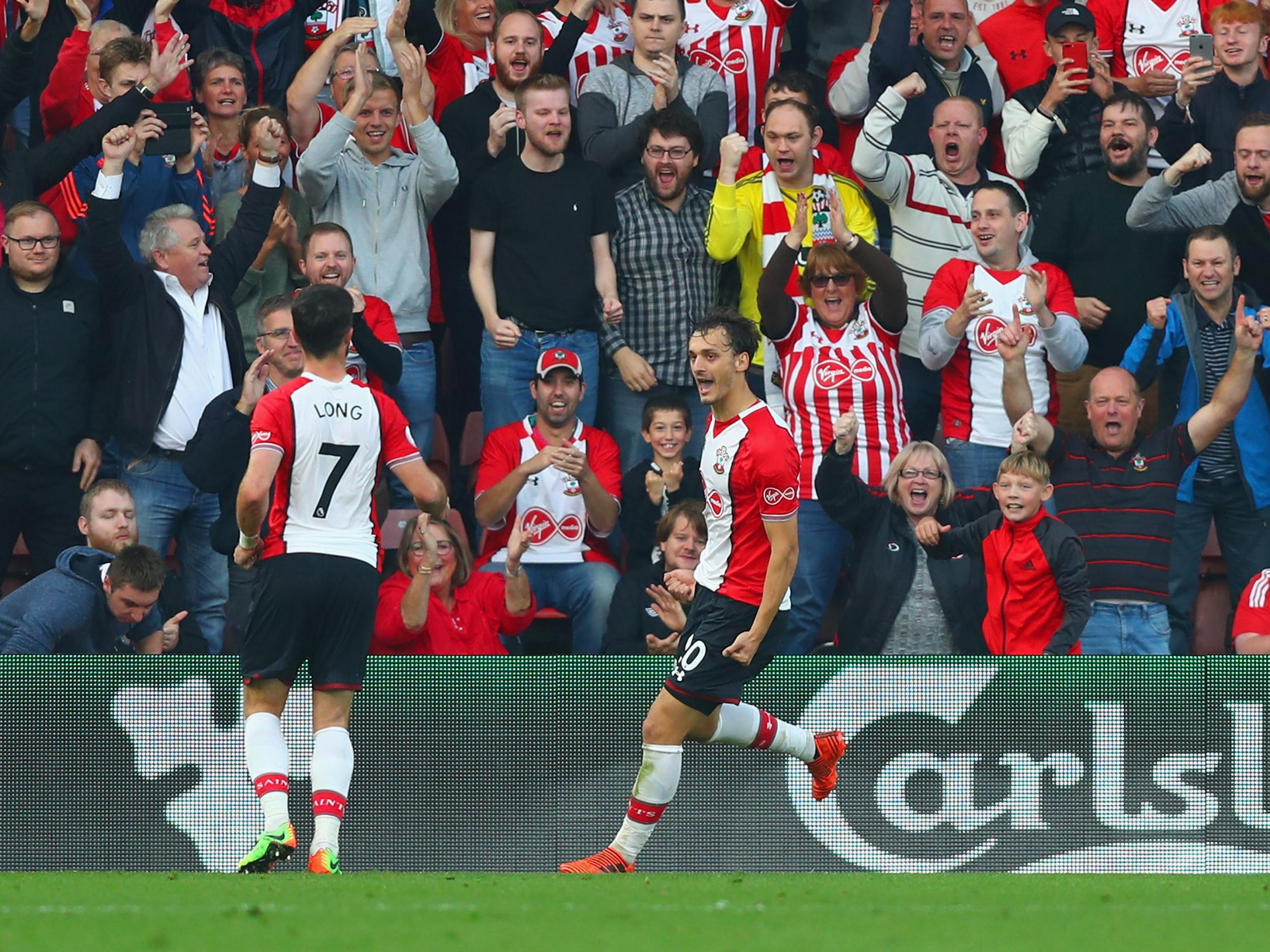Manolo Gabbiadini double earns Southampton draw in frantic second half ...