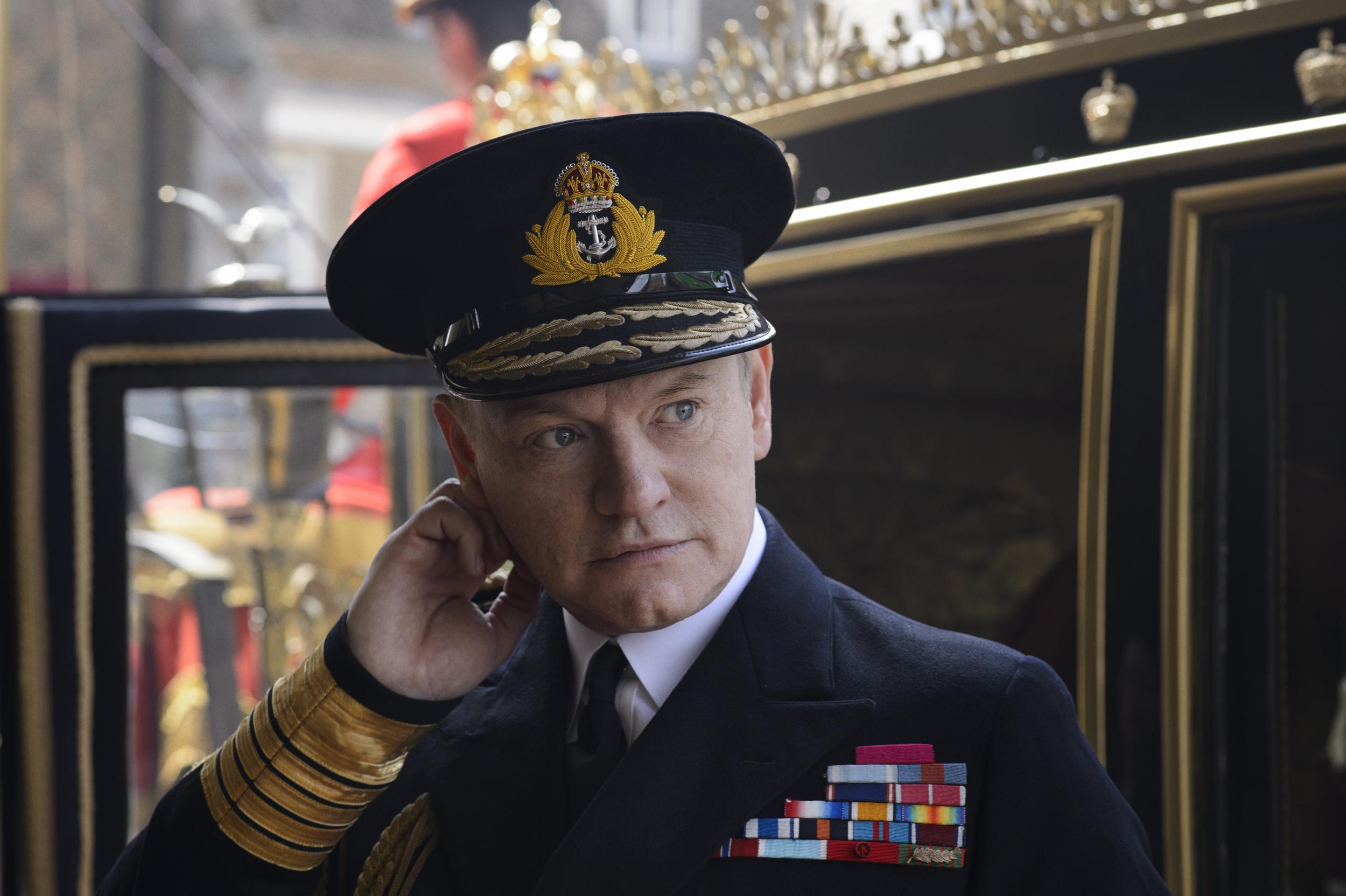 The Crown Actor Jared Harris The Queen Is Probably The Most