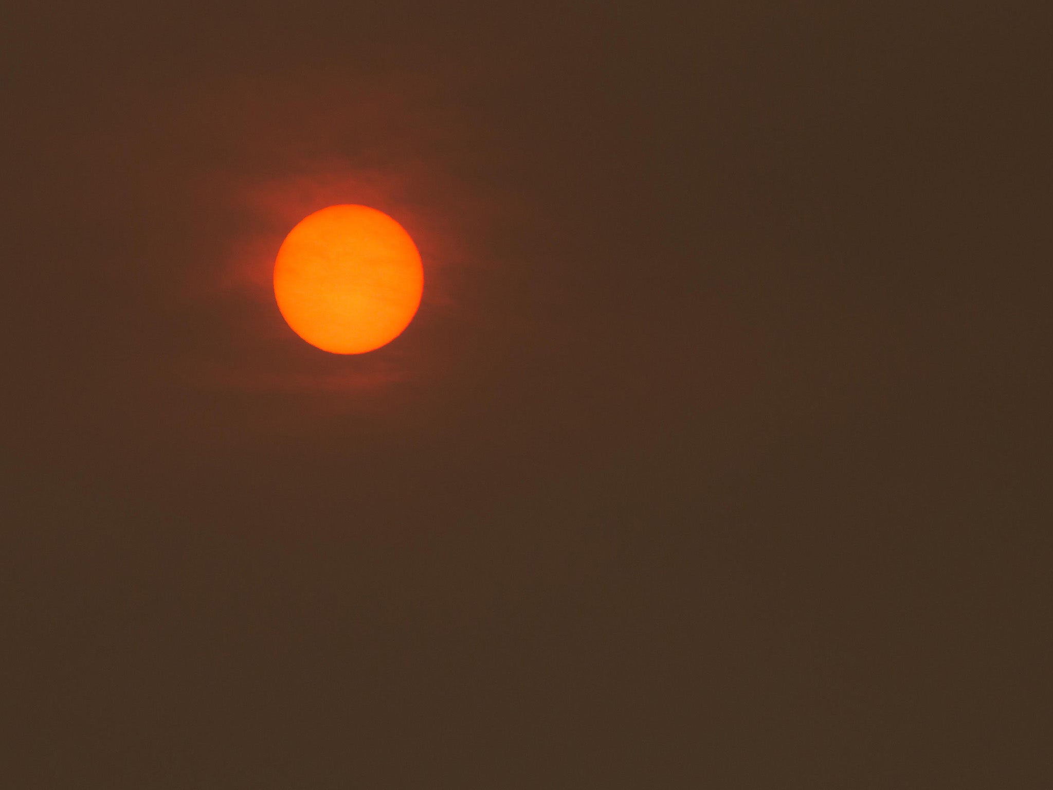 Red sun spotted in the sky over Bromsgrove in Worcestershire