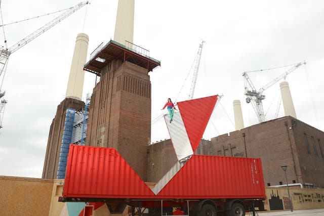 Satchie Noro performs 'Origami' at Battersea Power Station