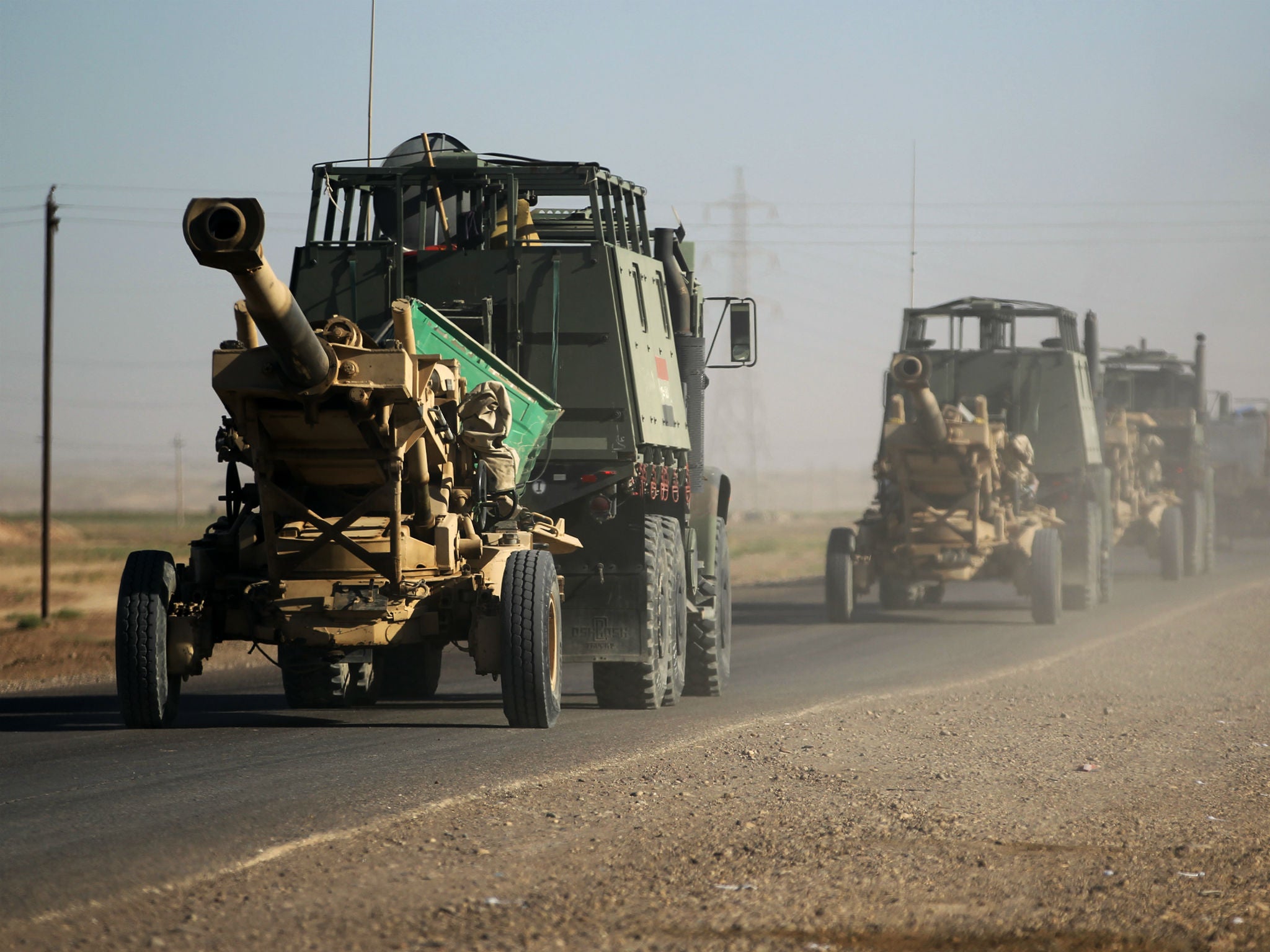 Iraqi army artillery on the way to Kirkuk