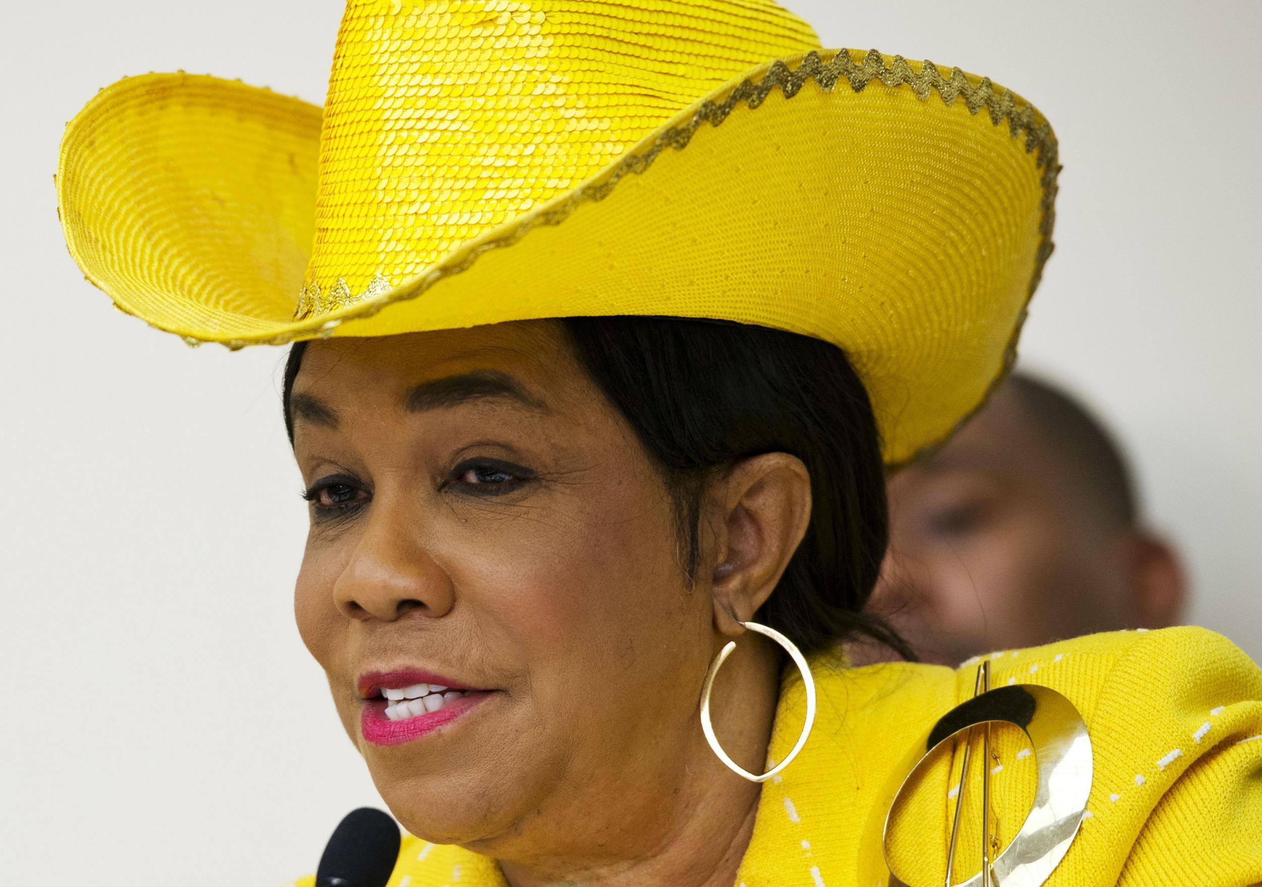 Congresswoman Frederica Wilson said she was with the grieving family when Mr Trump called