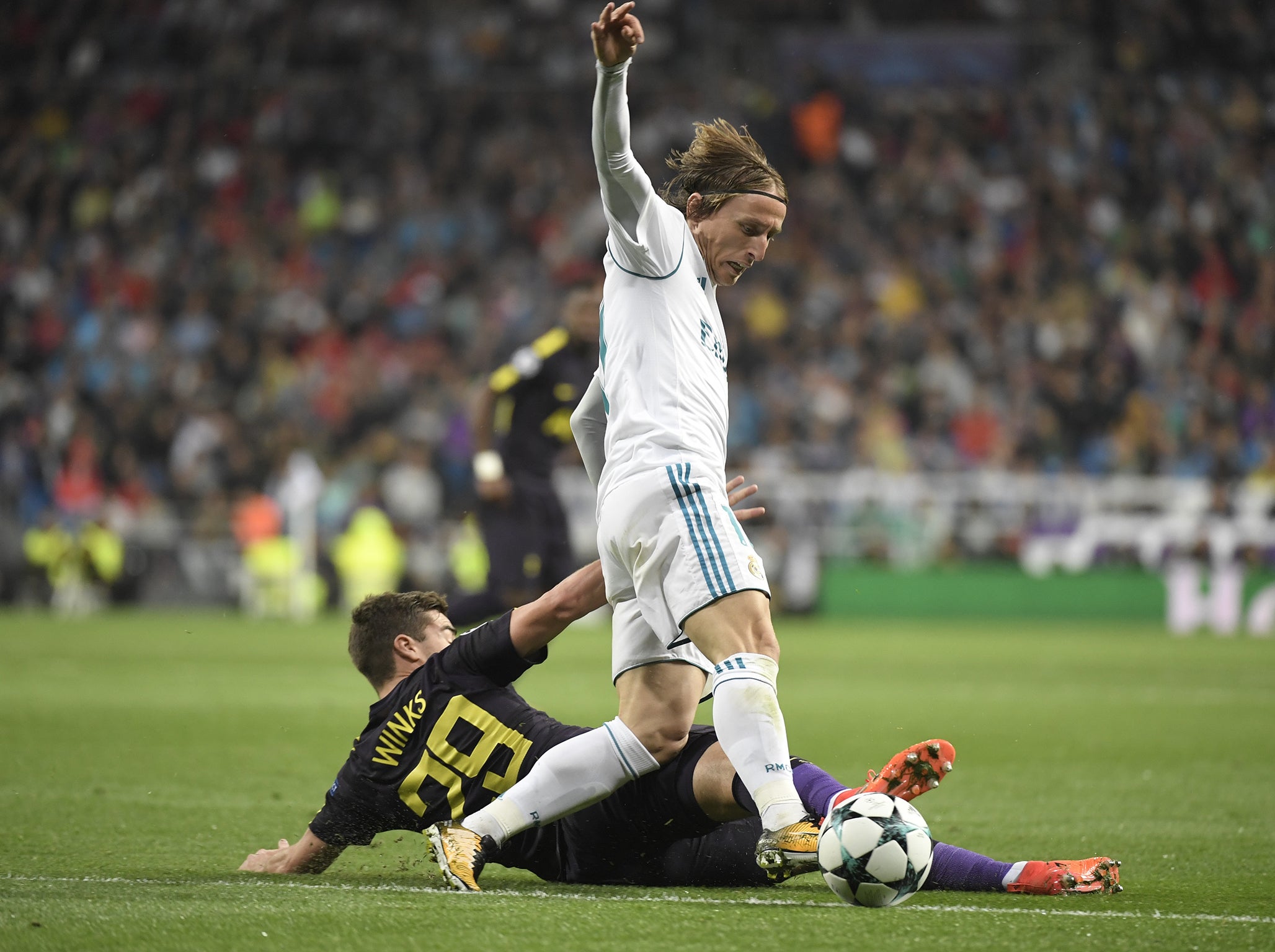 Winks was delighted to come up against Modric in midfield