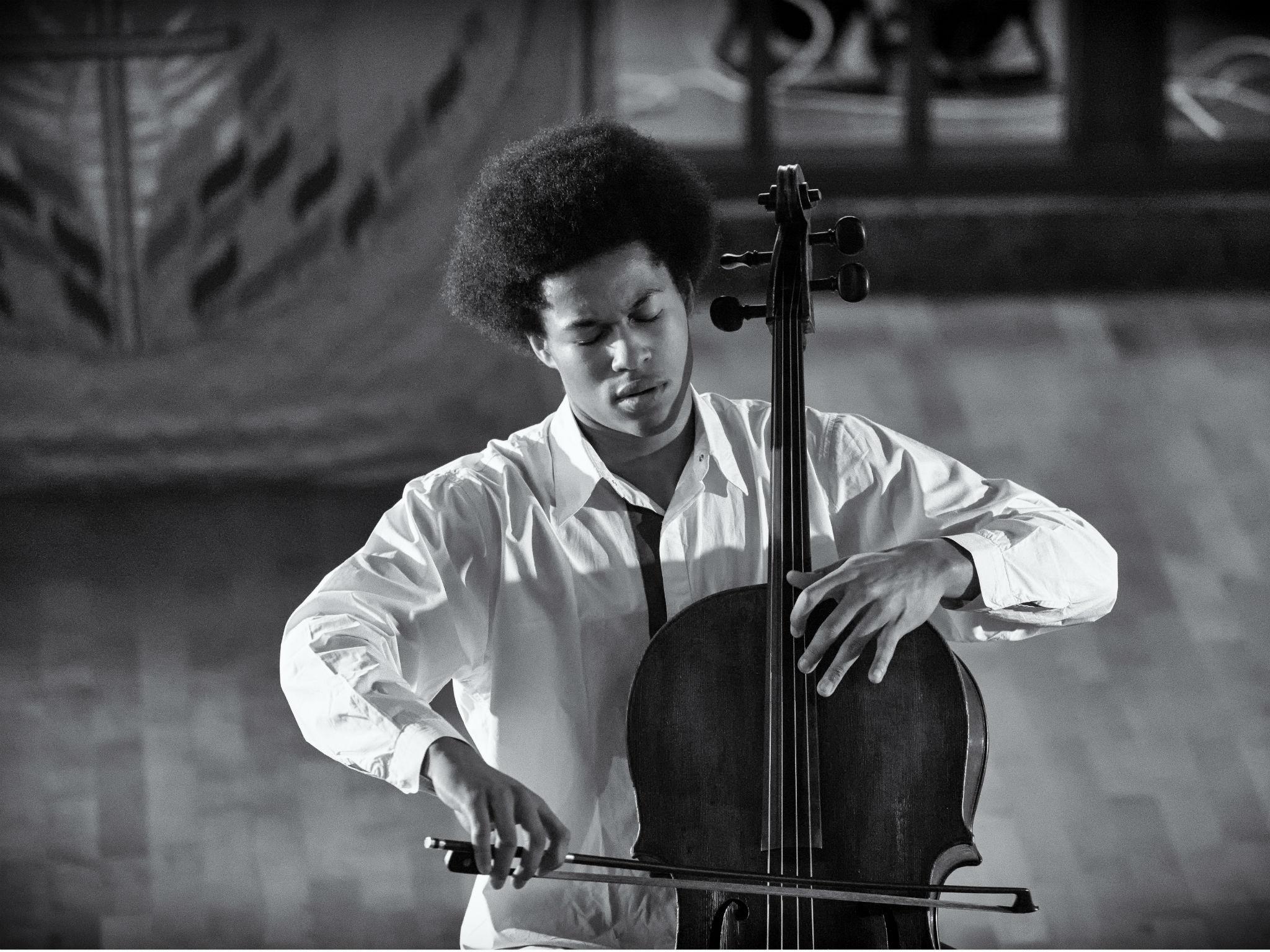 The cellist Sheku Kanneh-Mason performed at King's Place with his sister Isata