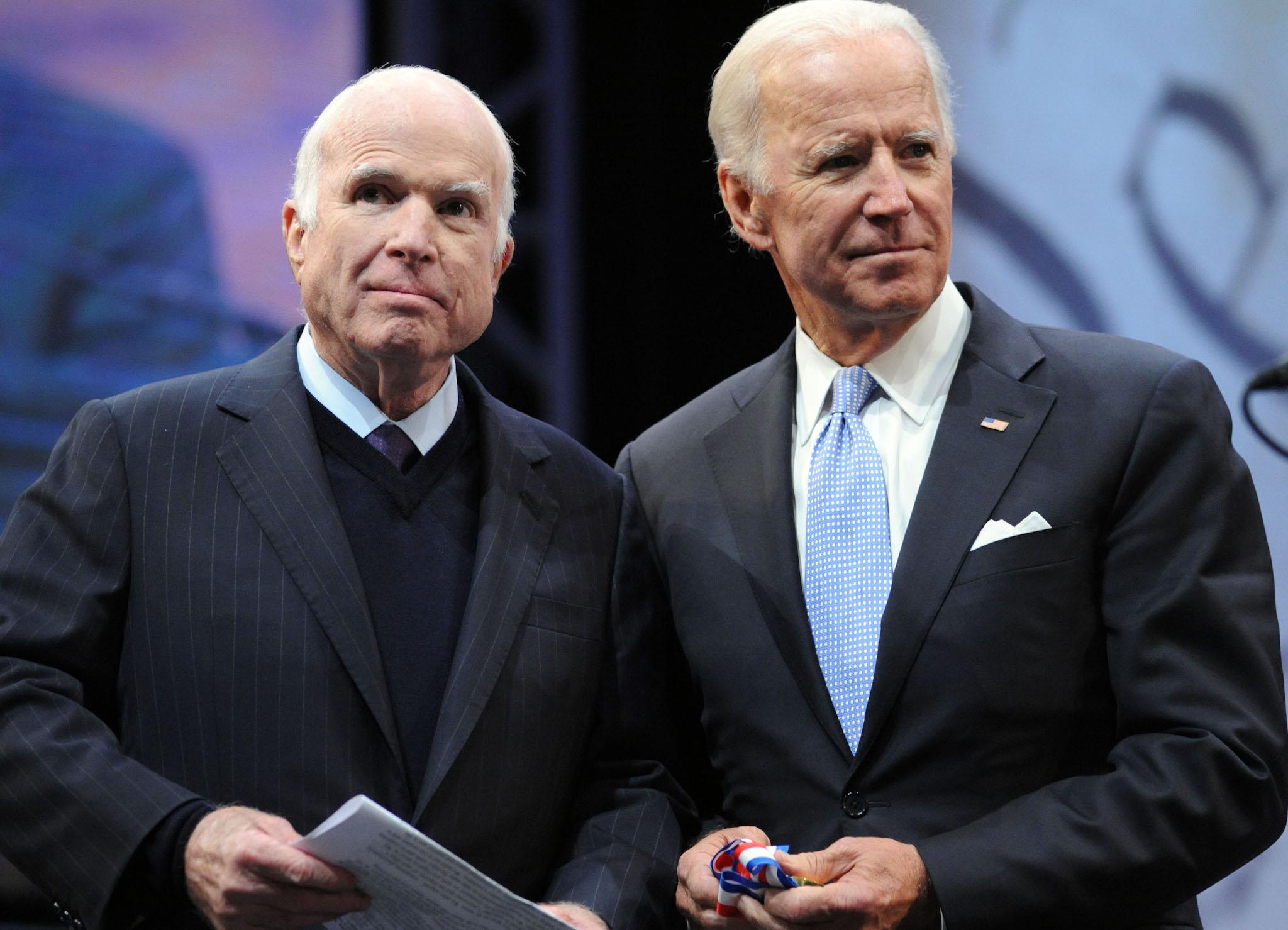 John McCain receives the the 2017 Liberty Medal from former Vice President Joe Biden at the National Constitution Center