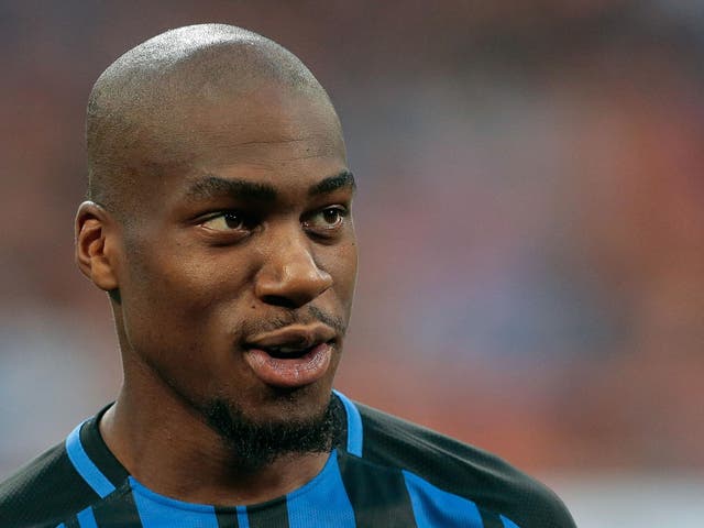 Geoffrey Kondogbia will be suspended for Valencia's match against Real Zaragoza