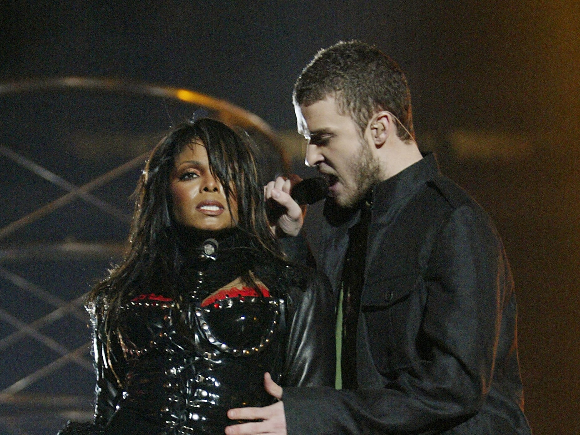 Justin Timberlake Has 'Made Peace' With Janet Jackson — But Not Her Fans!