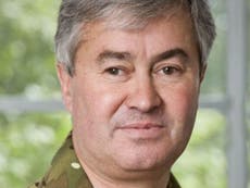 Soldiers ‘fed up’ at plan to fill in for striking workers over Christmas, senior former commander warns