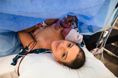 Mum birth photos give hope to pregnant women battling breast cancer