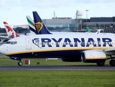 Ryanair to recognise pilot unions to avoid massive Christmas strikes