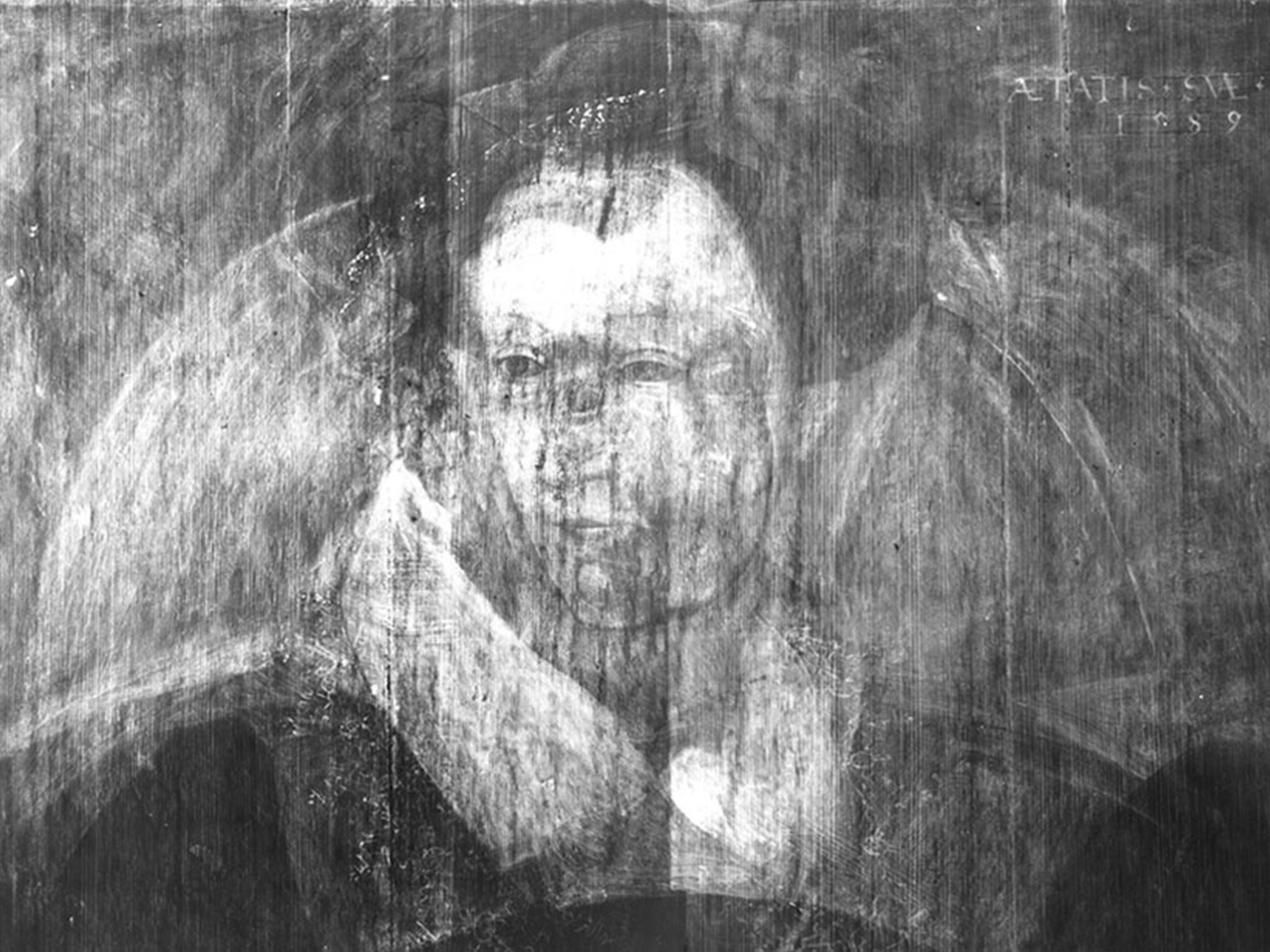 Rare ghostly image of Mary Queen of Scots discovered hidden