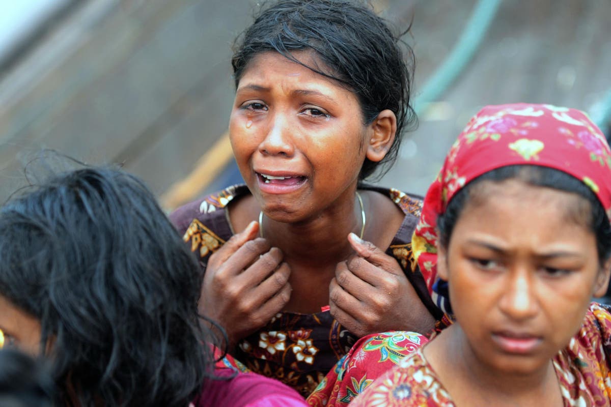 Rohingya crisis: Burmese military guilty of widespread rape of fleeing women and girls, Human Rights Watch says