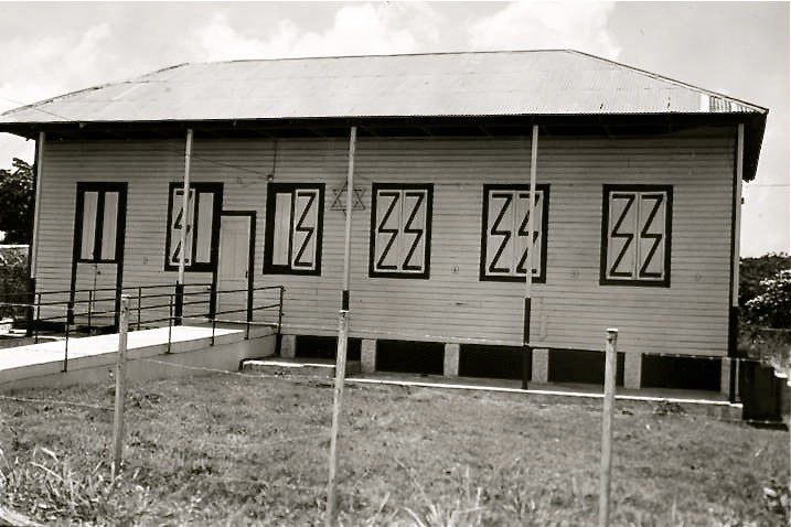 The synagogue in the 1940s