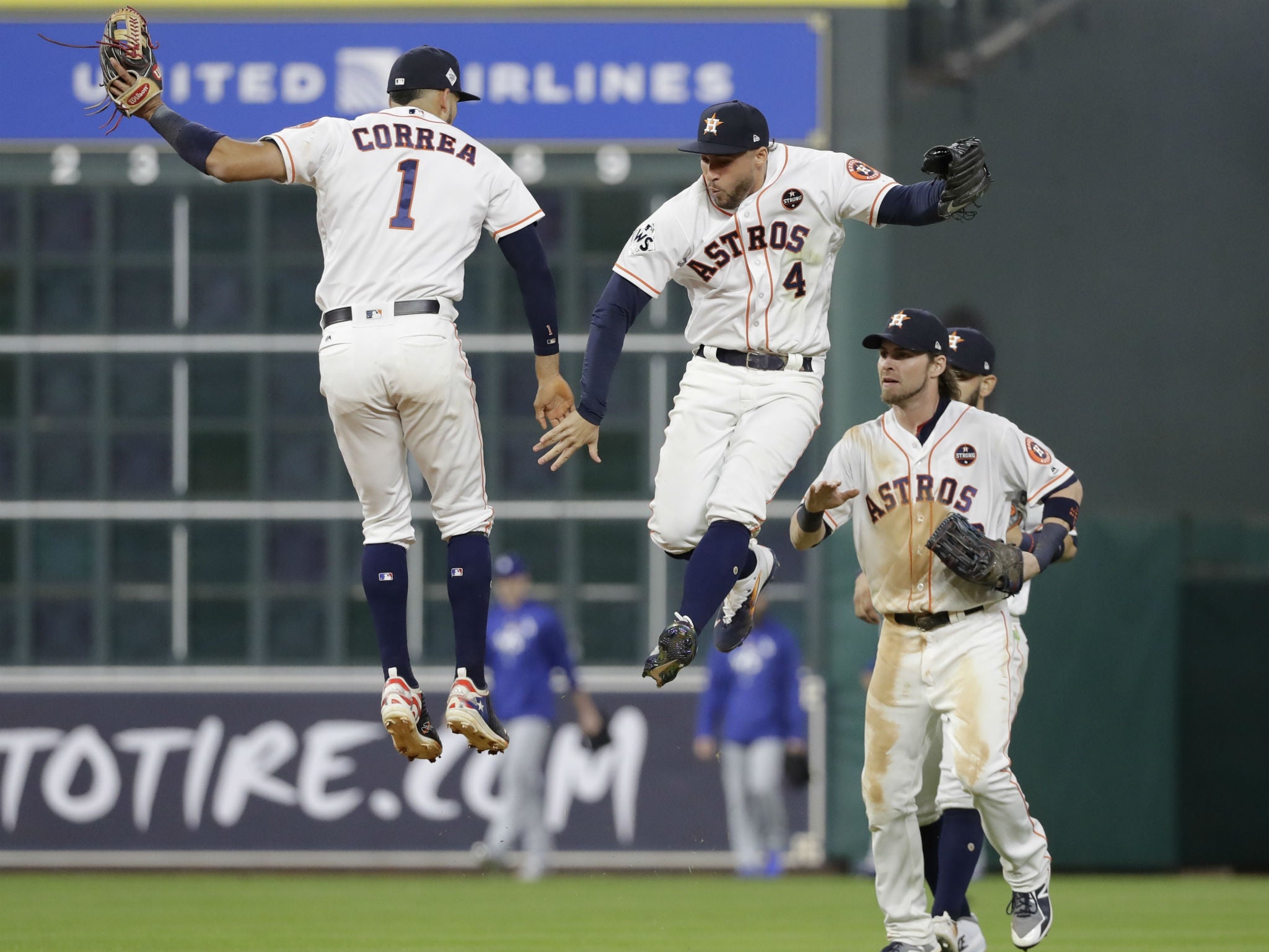 World Series: Houston Astros chase Yu Darvish in second inning on way to  2-1 series lead over Los Angeles Dodgers, The Independent