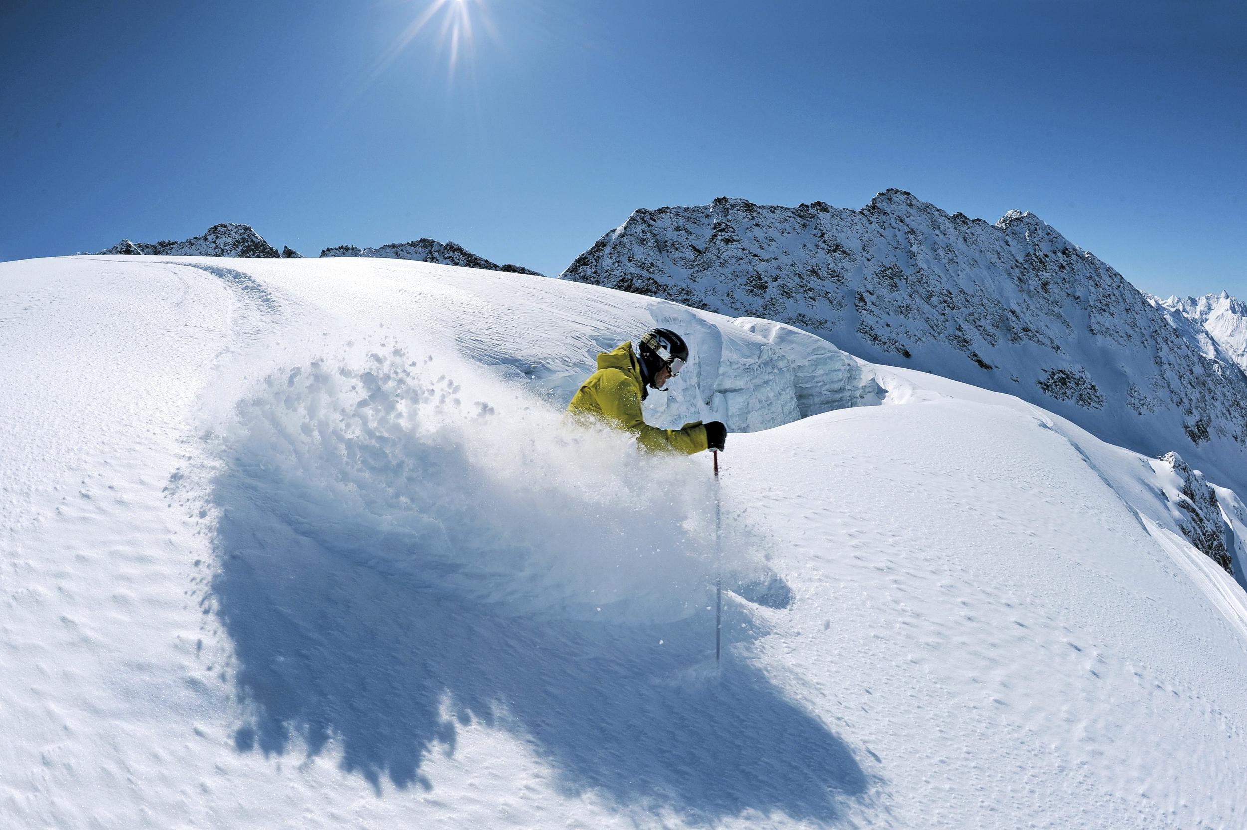 There are many great snow-sure slopes in the resorts of Ötztal