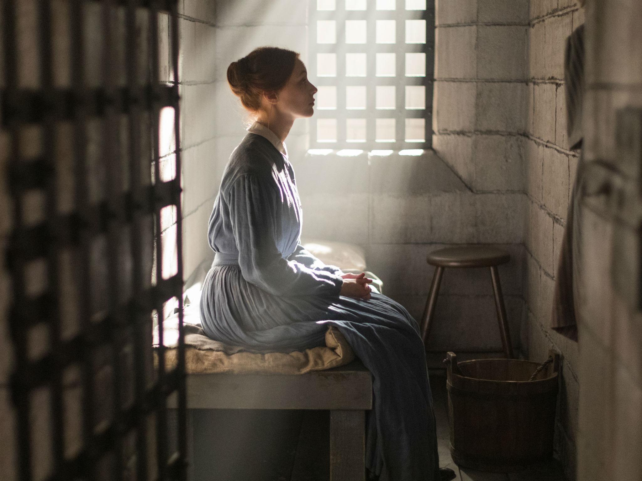 Sarah Gadon stars as a celebrity ‘murderess’ in Netflix’s adaptation of Margaret Atwood’s book ‘Alias Grace’