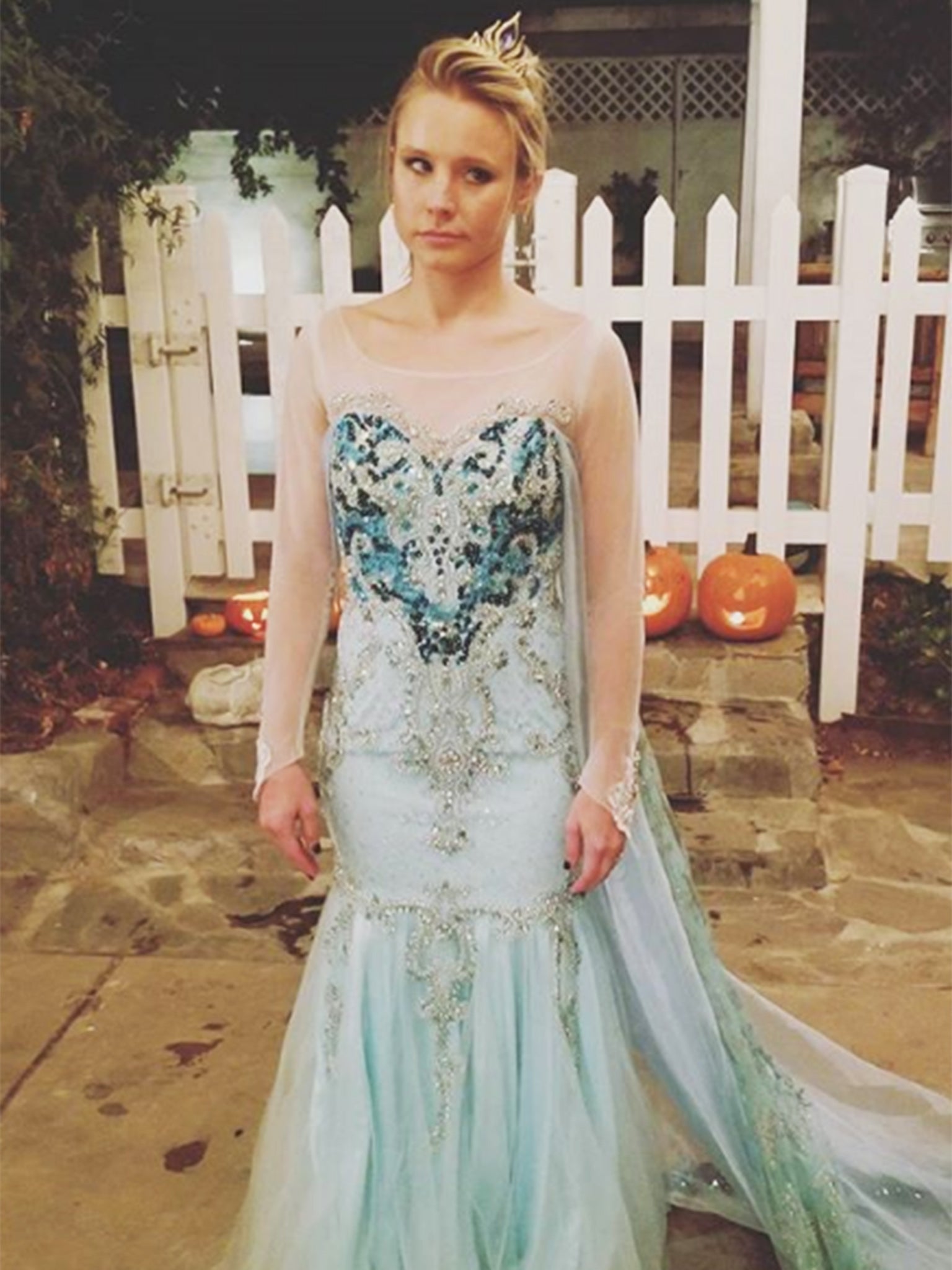 Bell dressed up as Elsa from ‘Frozen’ for Halloween at her daughter’s insistence