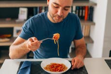 Eating alone puts men at greater risk of obesity, study finds