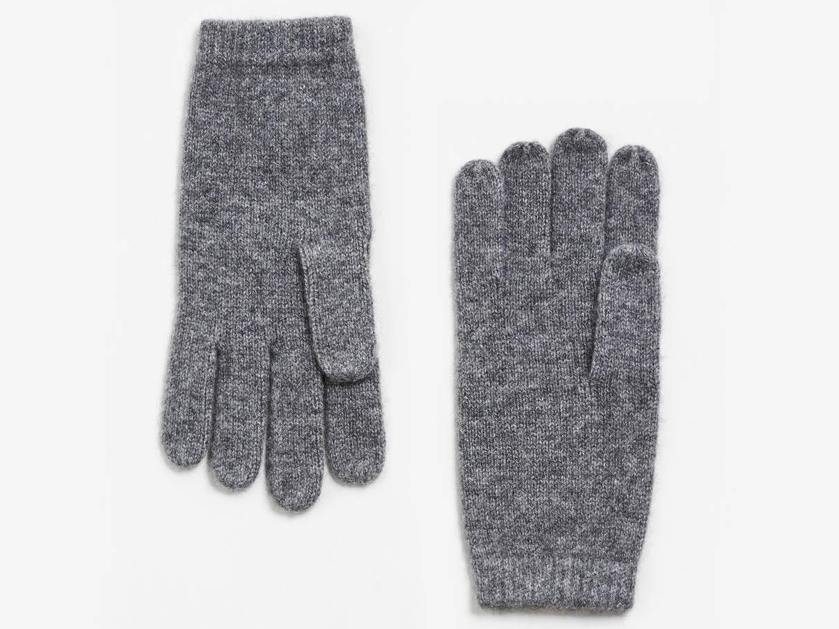 100% Cashmere Gloves, £19.99, Mango